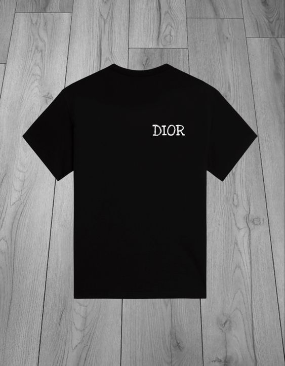 camiseta dior negro