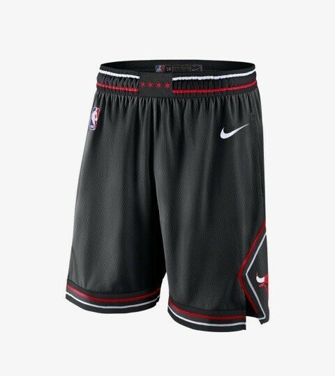 short nike